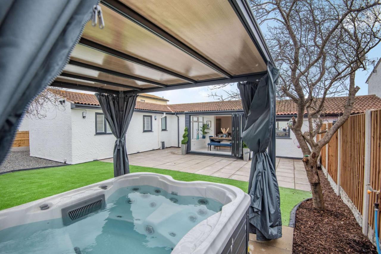 Stunning Cottage With Hot Tub North Wales Coast Abergele Exterior foto