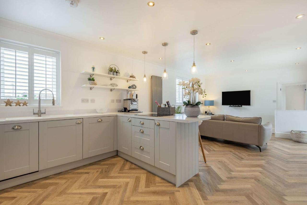 Stunning Cottage With Hot Tub North Wales Coast Abergele Exterior foto